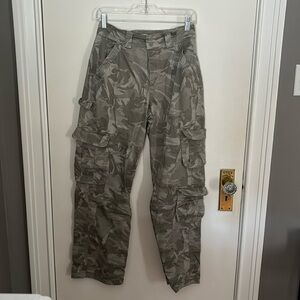 Abercrombie Camo Cargo Pants